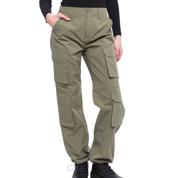 Women’s Olive Cargo Pants W/ Button Closure & Multiple Pockets Boutique - Picture 1 of 9